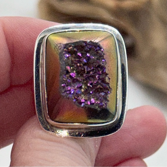 Druzy Golden Quarts Rainbow Titanium Ring - Picture 6 of 6